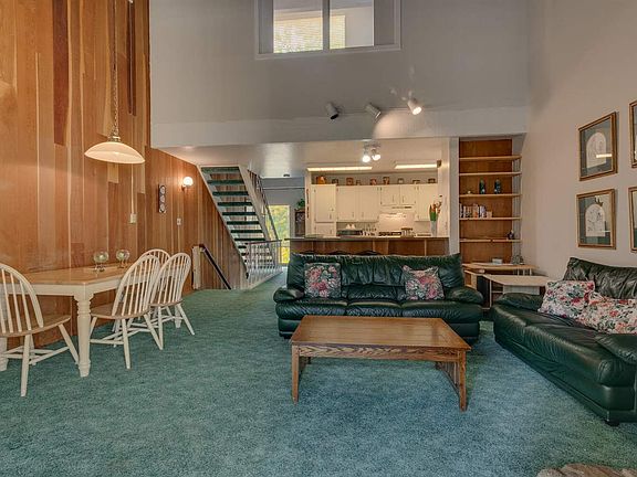 4th image of 1001 Commonwealth Dr #147