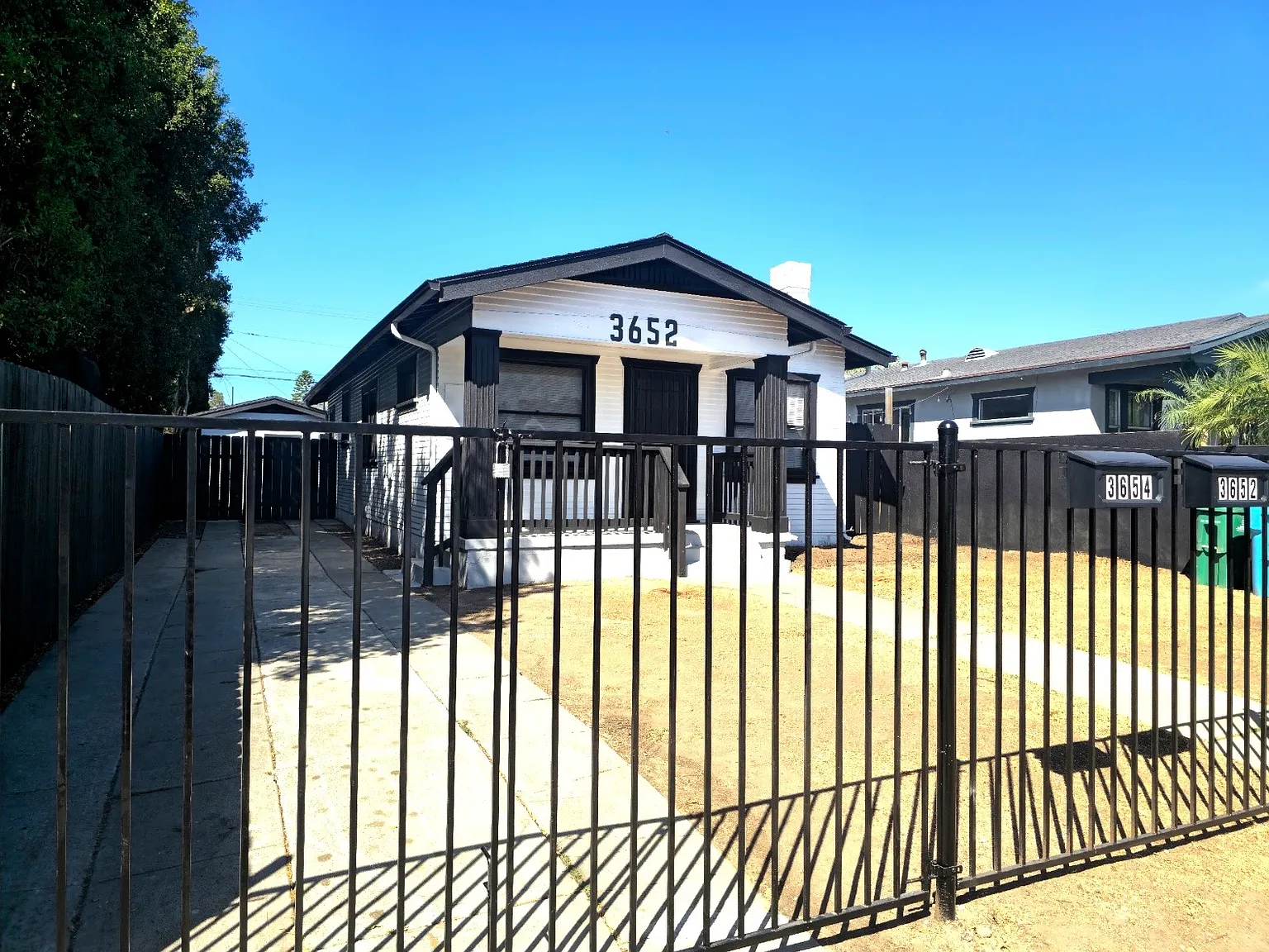 2 bed, $3,400 — Photo 1