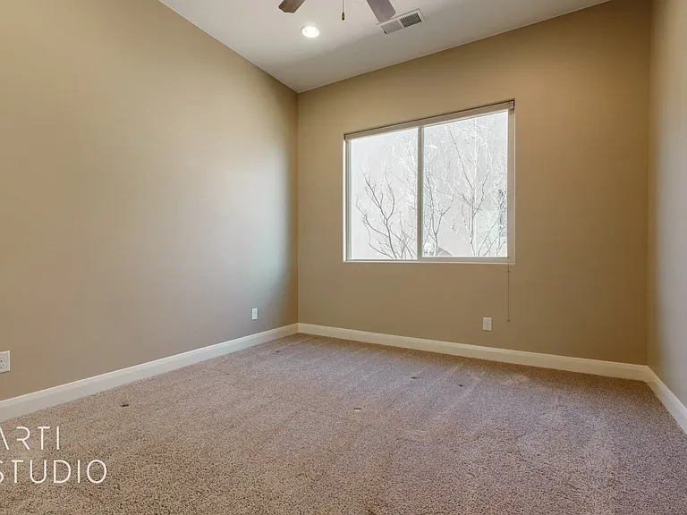 3278 S Retreat Dr — Photo 25