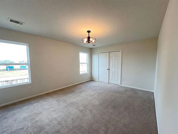 4th image of 5055 Blue Spruce Hill St