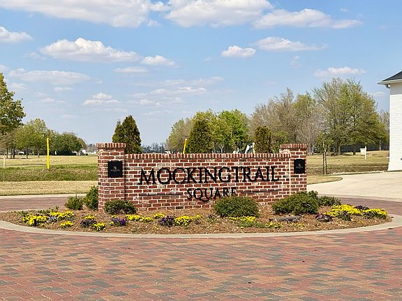 4th image of 36 Mocking Trail Ln