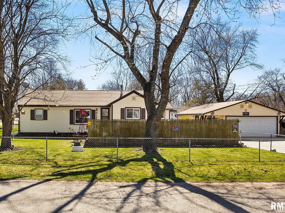 1st image of 3128 W Farrow Ave