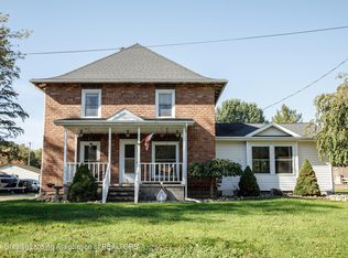 7469 S Saginaw St, New Lothrop, MI 48460