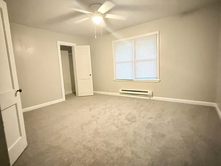 501 N Main St #6 — Photo 2