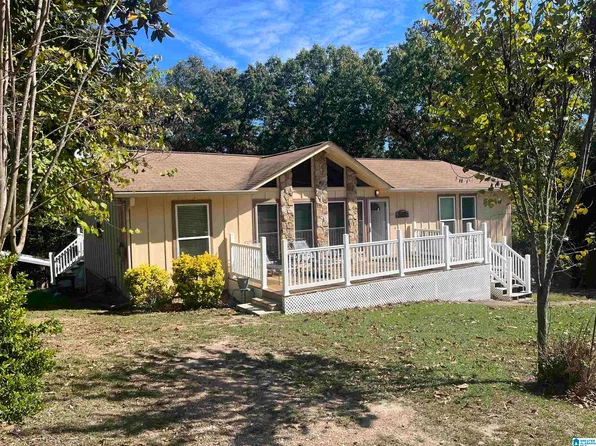 6331 Dogwood Ln, Mc Calla, AL 35111