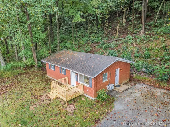 3193 Spickert Knob Road, Floyds Knobs, IN 47119