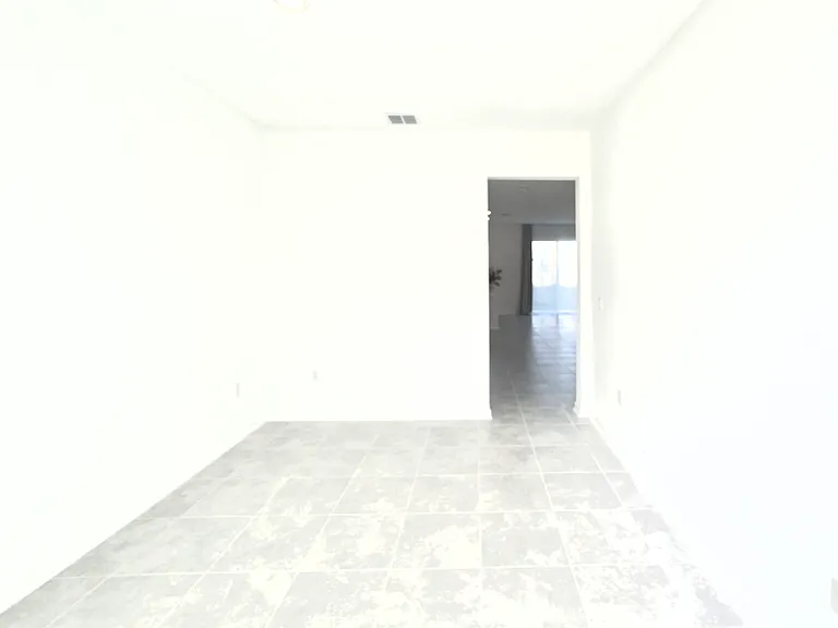 2431 Skyline Loop — Photo 3