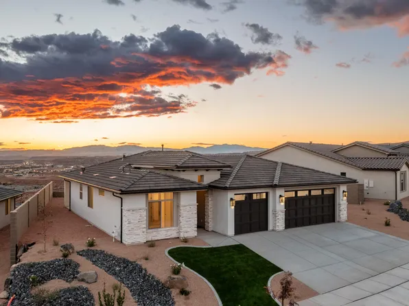 1525 N Daylight St #87, Washington, UT 84780