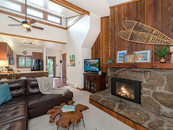 40 GCR 702 aka Village Dr Bldg 1 #1-302, Winter Park, CO 80482