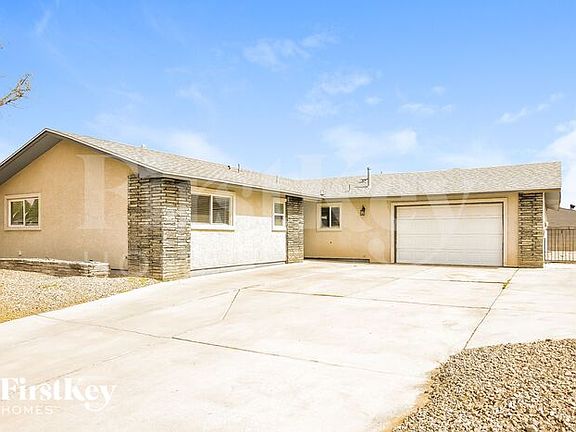 2nd image of 921 Palmhurst Dr