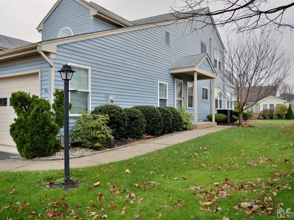 5 Scarborough Rd #C, Monroe Township, NJ 08831