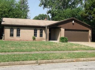 2762 S 114th East Ave, Tulsa, OK 74129
