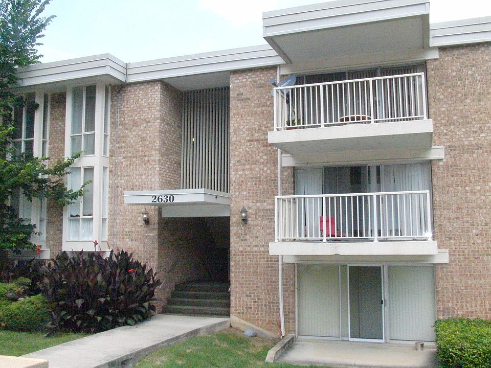 1st image of 2630 Wagon Dr APT 1B