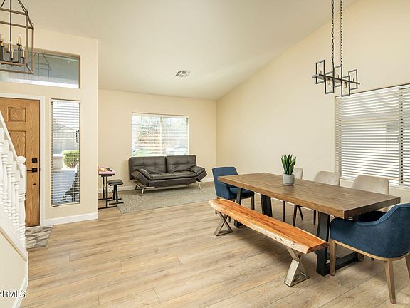 5th image of 3132 E BELLERIVE Drive