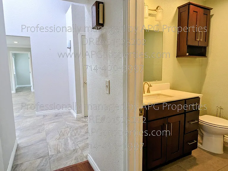 15068 Mountain Spring St — Photo 16