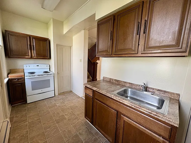 539 & 541 S Market St — Photo 11
