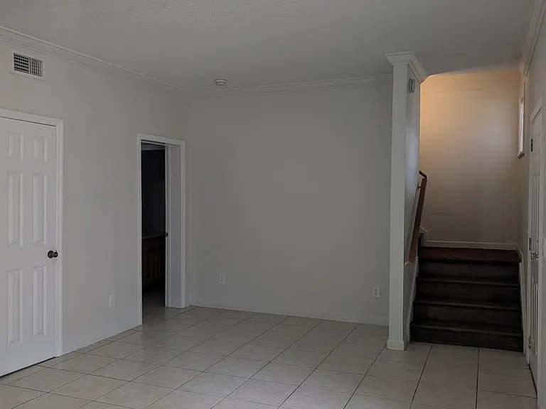 114 Cedar St — Photo 11