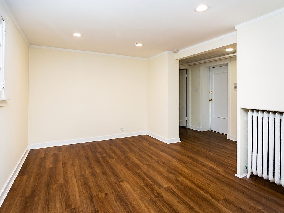 1st image of 832 S Maple Ave #Garden