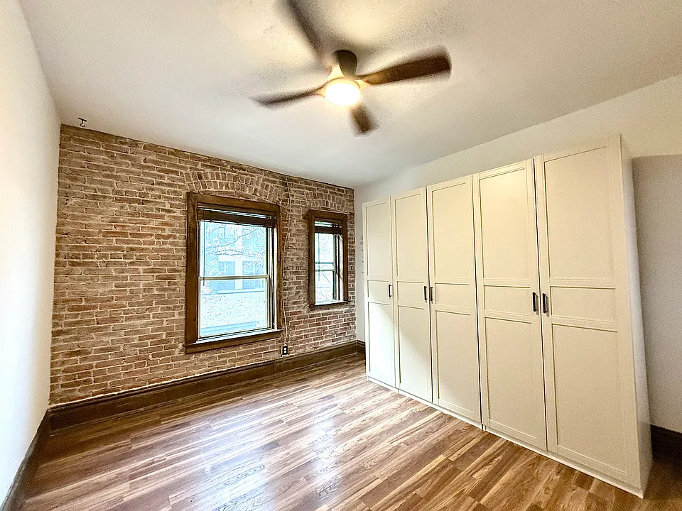 1210 E Colfax Ave #403