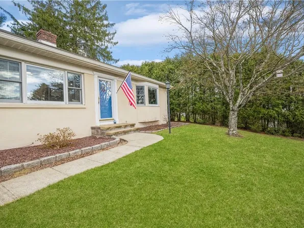 1724 Summit Street, Yorktown Heights, NY 10598