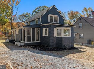 104 Bell Ave, Barrington, NJ 08007