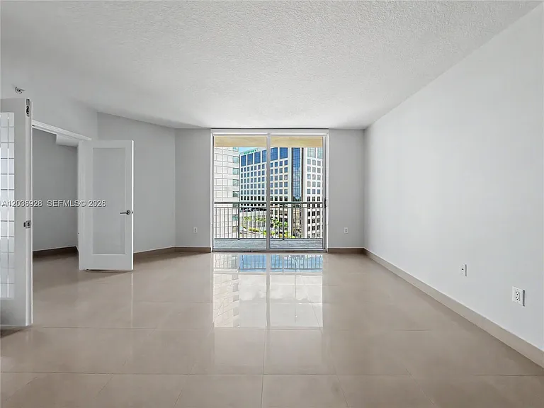 9055 SW 73rd Ct #1004 — Photo 6