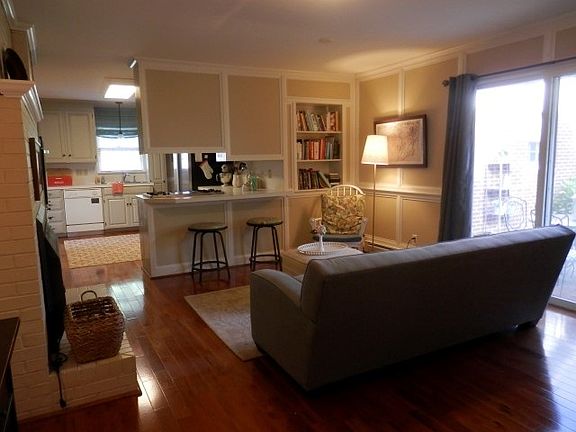 4th image of 601 Pennell St