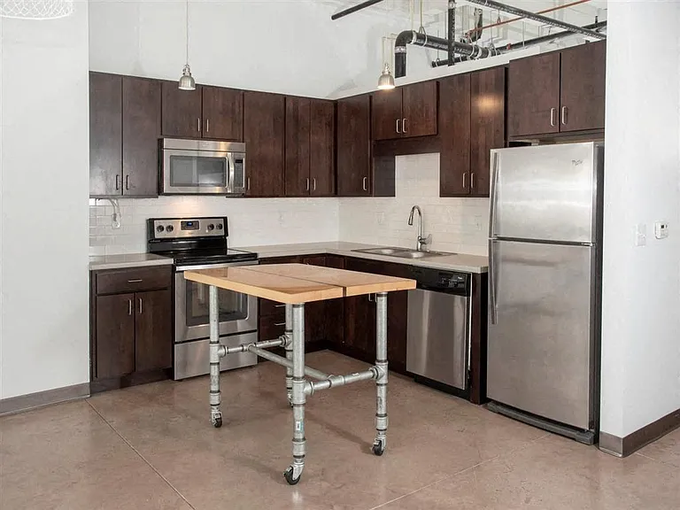 Gurley Lofts — Photo 39