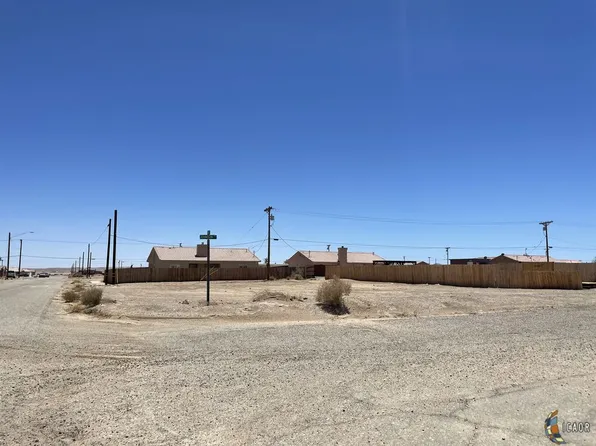 1307 Johnson Ave, Thermal, CA 92274