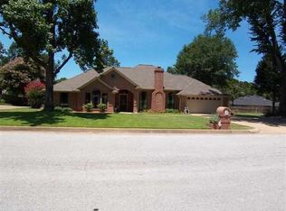 18322 Springmill Ct, Flint, TX 75762