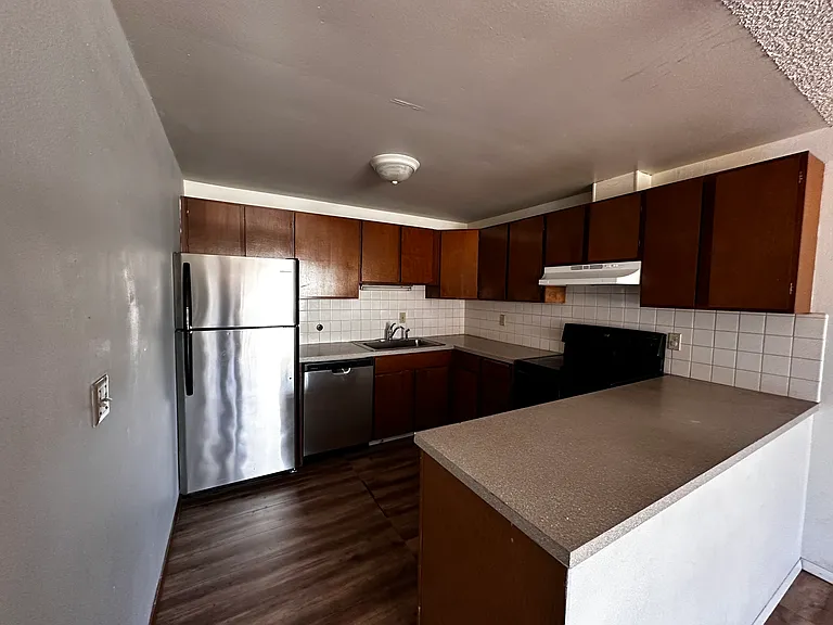 10560 Stone Ave N #2 — Photo 3