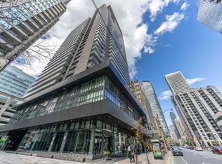 770 Bay St #2406, Toronto, ON M5G 0A6