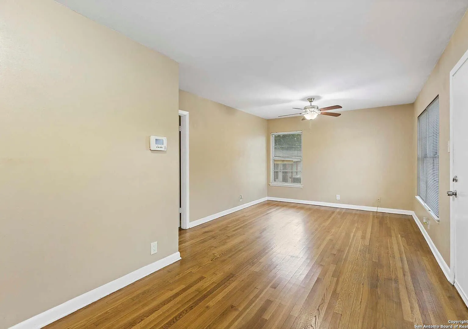 3 bed, 2.0 bath, 1280 sqft, $1,800 — Photo 2