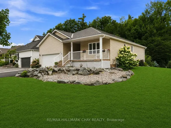 156 Pineridge Gate, Gravenhurst, ON P1P 0A3