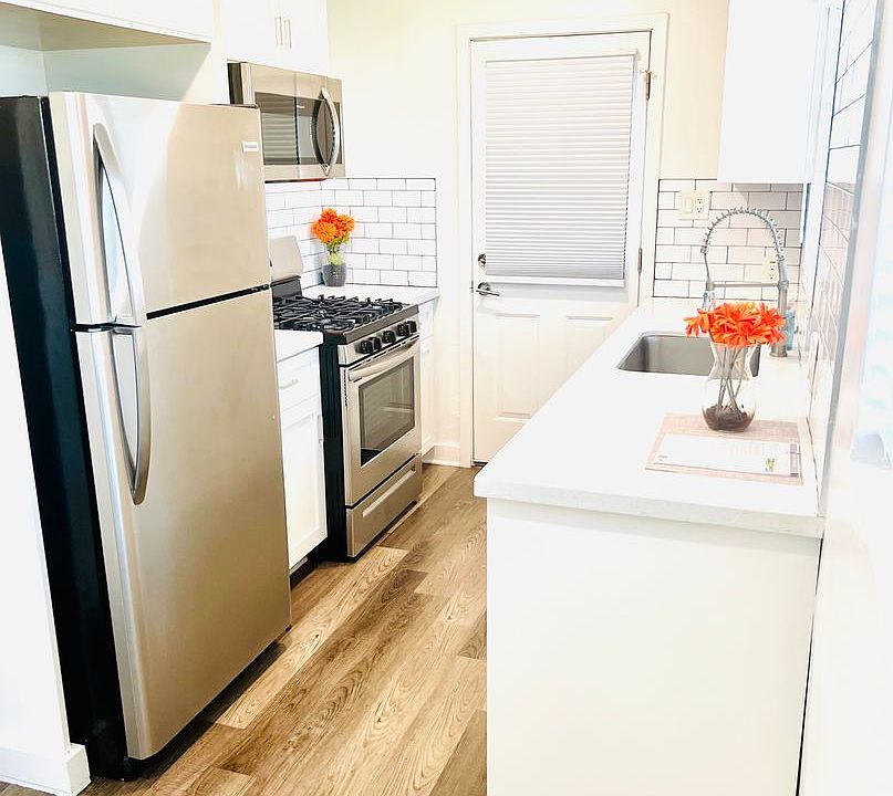 1st image of 5628 N 6th St #2