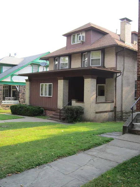 Thumbnail 10