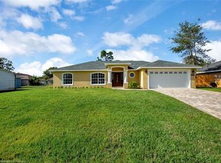 809 Aston Martin Dr, Sebring, FL 33872