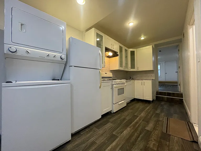 16 1/2 Wallis Ave #1 — Photo 4