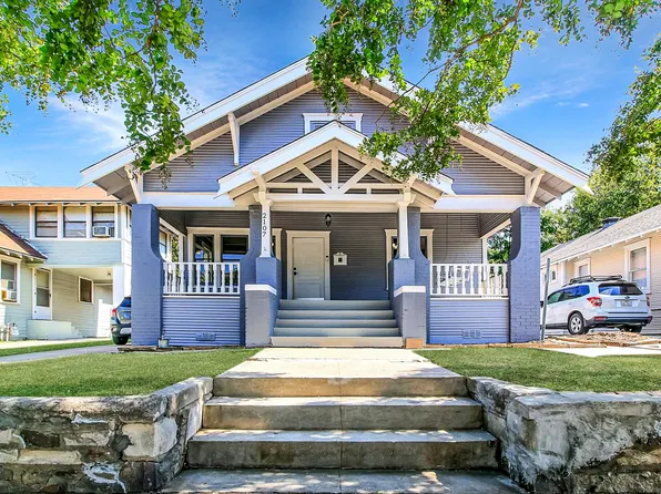 2107 College Ave, Fort Worth, TX 76110