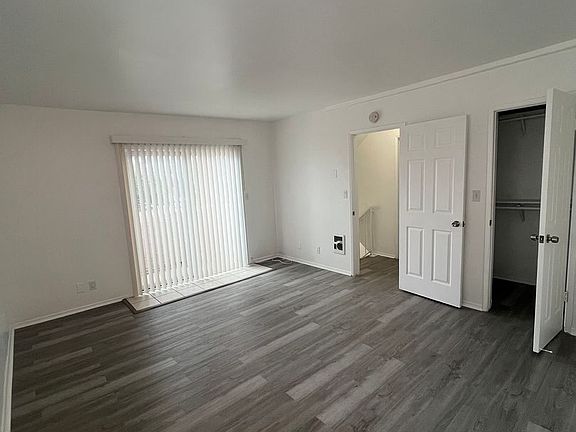 5th image of 518 N Elena Ave APT 1