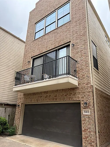 5313 Petty St Photo 1