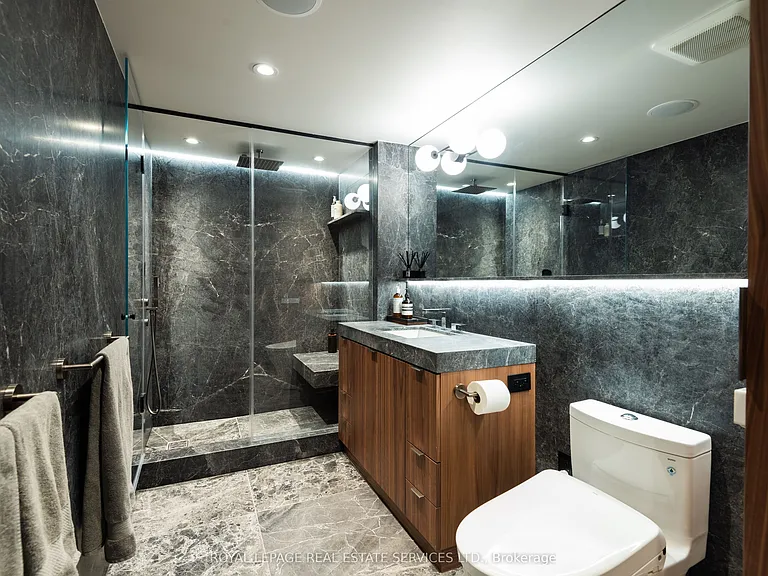 80 Cumberland St #709 — Photo 14