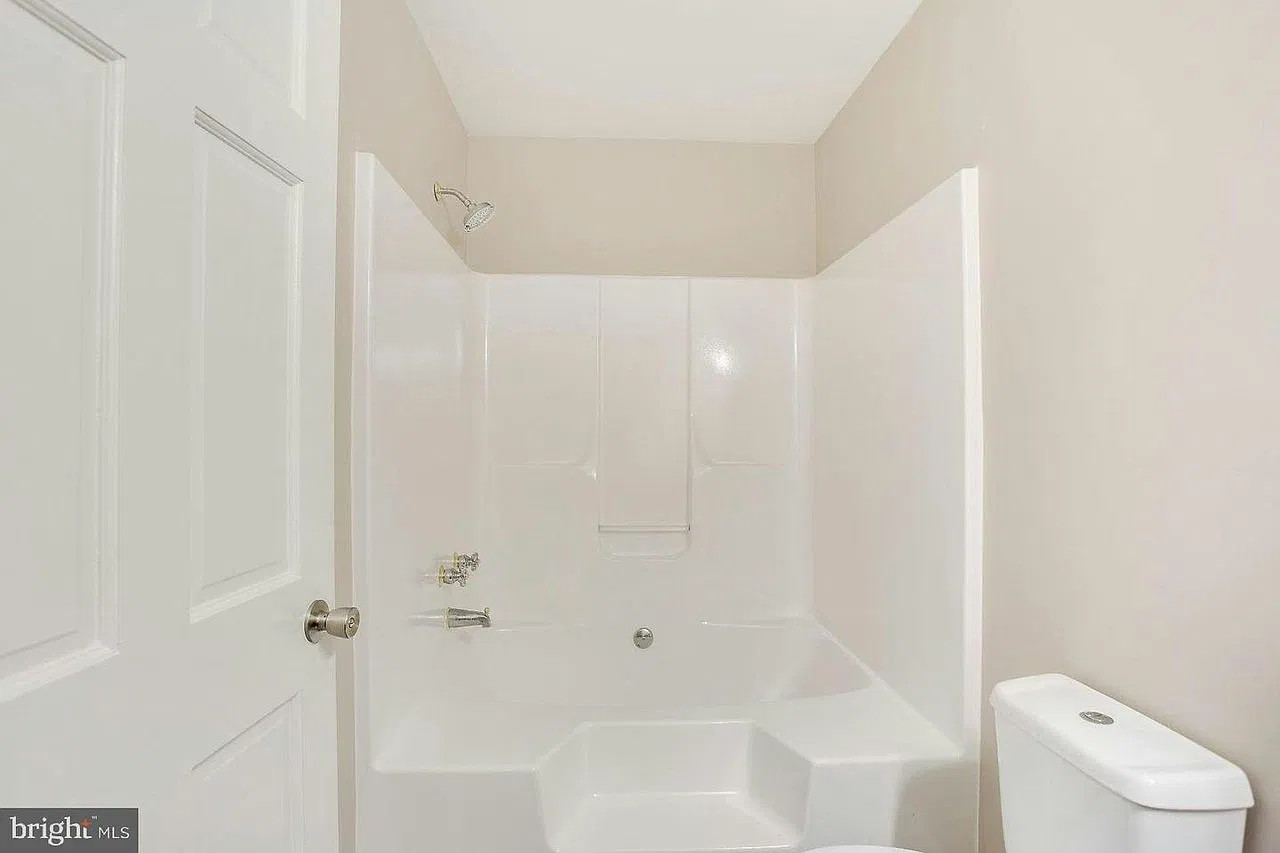 3120 Creedon Drive, Unit C: Mother-In-Law — Photo 3