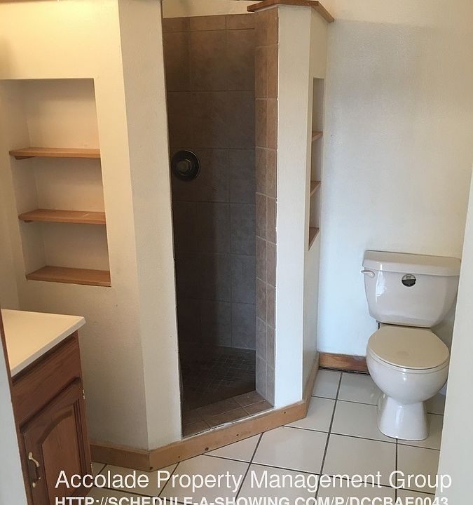 2nd image of 412 N Pine St APT 3
