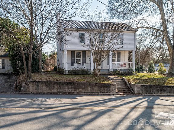 2nd image of 329 W Main St