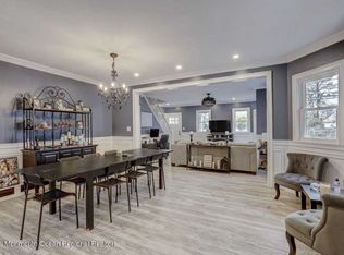 123 Sweetmans Ln, Manalapan, NJ
