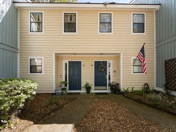 2304 Pine Ct S APT 13, Beaufort, SC 29902