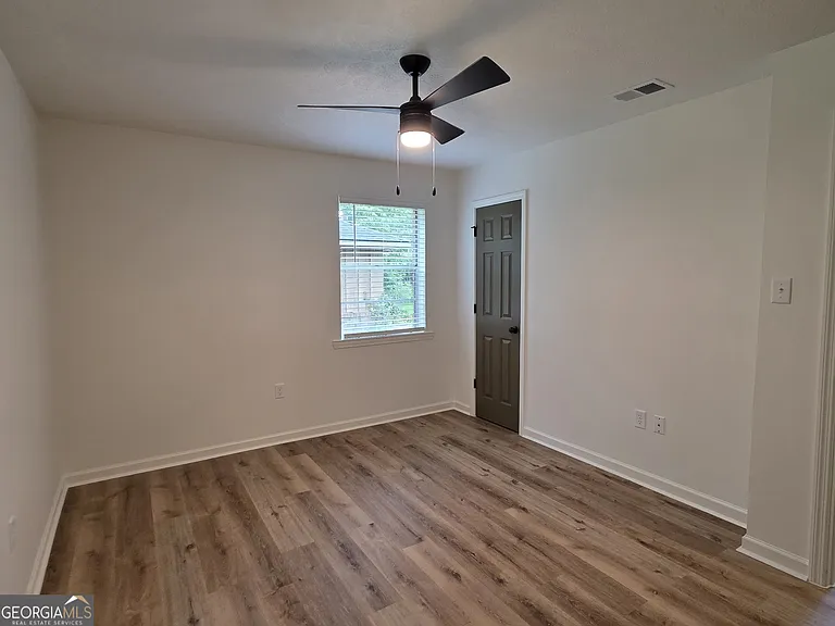 205 Whitehall Ave — Photo 18