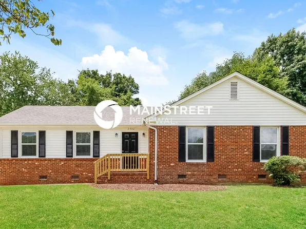 2506 Pine Lake Dr, Greensboro, NC 27407