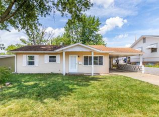1429 Delray Ave, Pekin, IL 61554